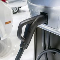 3 bonnes raisons de choisir la borne de recharge de marque Legrand
