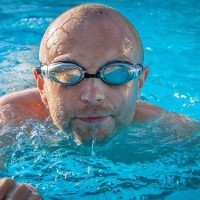 Système de nage à contre-courant : la solution pour transformer les petits bassins en piscines olympiques