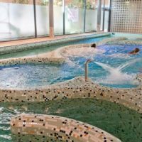 Aménagement d’une piscine en espace balnéo : les solutions possibles