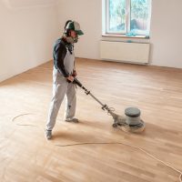 Parquet abîmé : comment le rénover ?