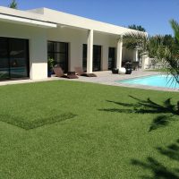 Location saisonnière avec piscine : quelle réglementation respecter ?