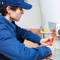 Vidangez votre chauffe-eau pour éliminer les sédiments : comment faire ?