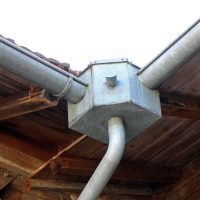 Robustesse et durabilité à toute épreuve avec des gouttières en acier galvanisé