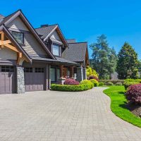 Comment transformer une simple allée de jardin en œuvre d&rsquo;art paysagère ?