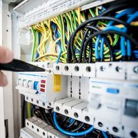 Comment assurer la sécurité électrique de votre bâtiment : Conseils pratiques
