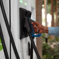 Installation de vos bornes de recharge électrique : facilitez vos déplacements