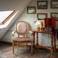 Retrouver des objets d&rsquo;histoire dans le grenier de ses grands-parents