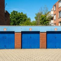 Installer un bloc porte coupe-feu entre garage et maison