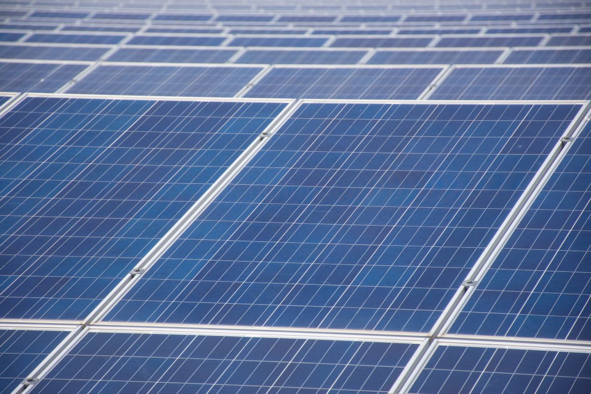 Installation de panneaux photovoltaïques
